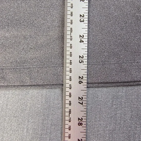 NWT Under Armour ColdGear Fitted Mock Base Layer Women's Large Charcoal Shirt - Picture 7 of 15